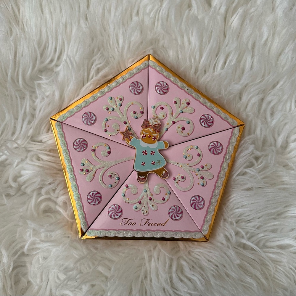 Too Faced Christmas Eye Shadow